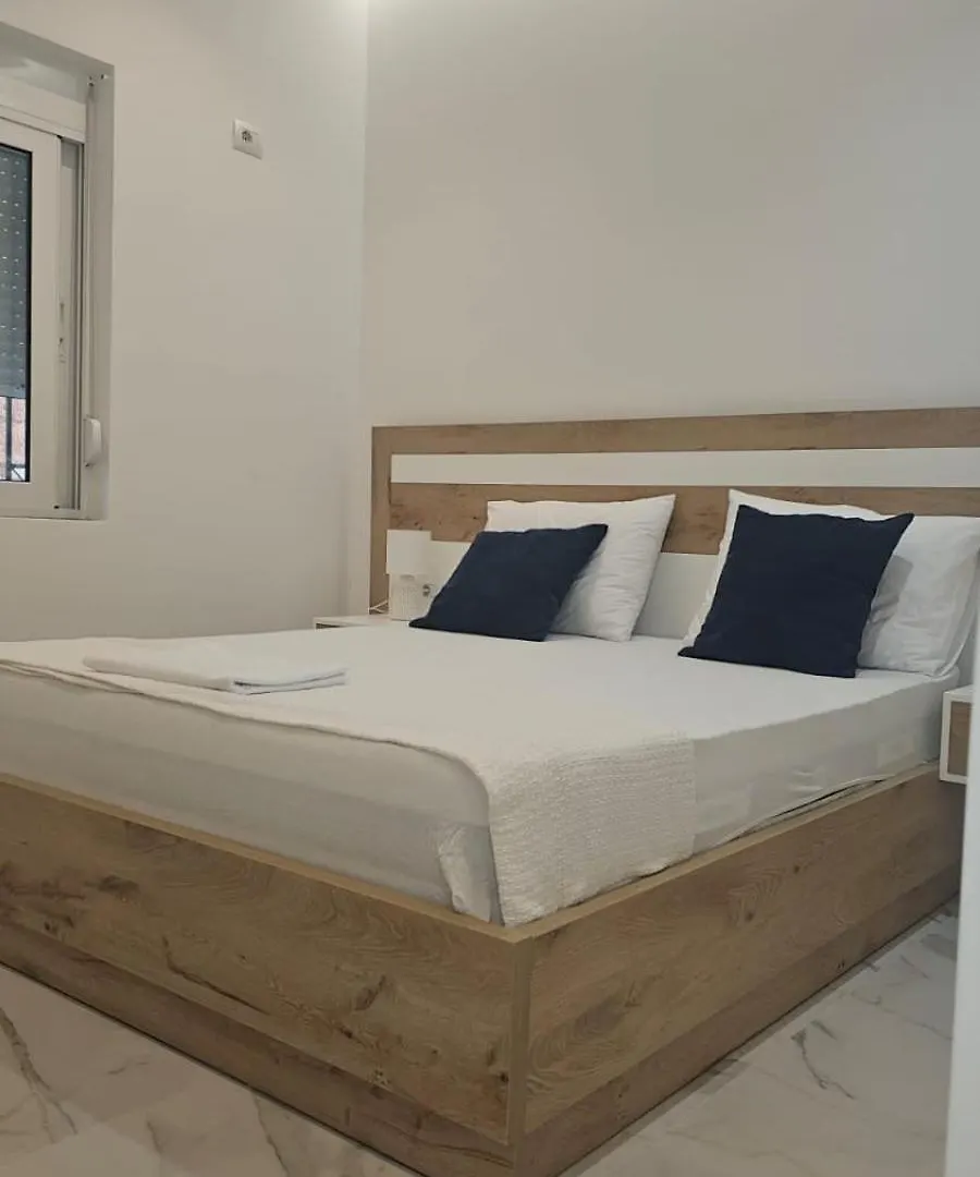 Melinas Sea View Apartments Sarandë