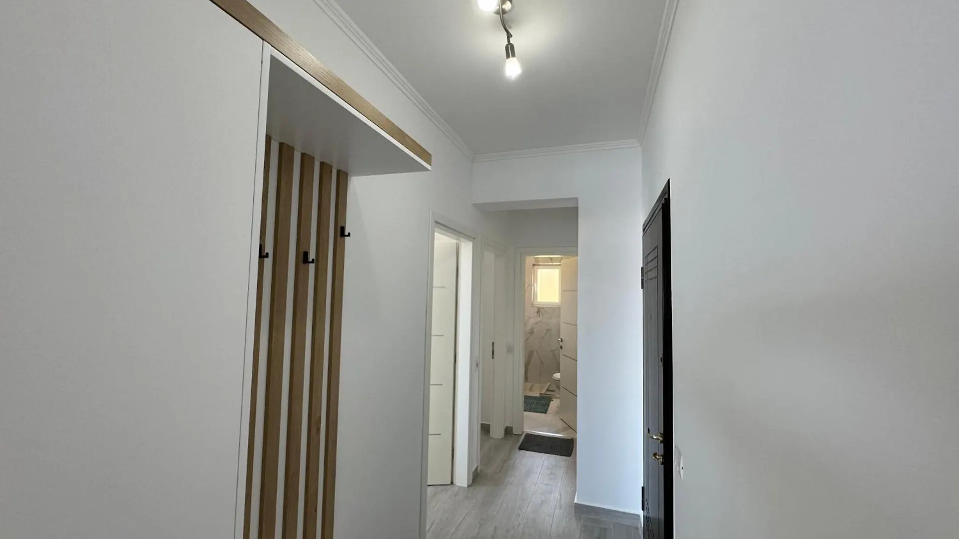 Melinas Sea View Apartments Sarande